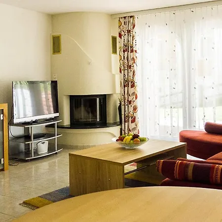 Chateau A&b Apartment *