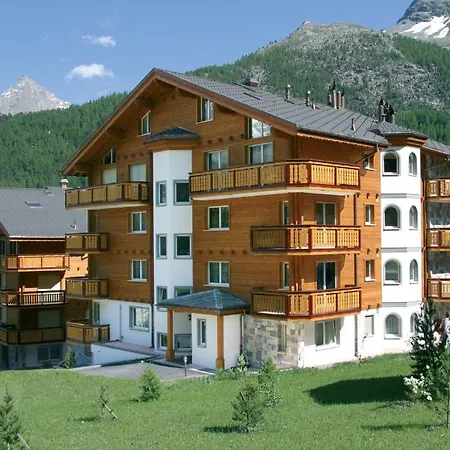 Chateau A&b Apartment *